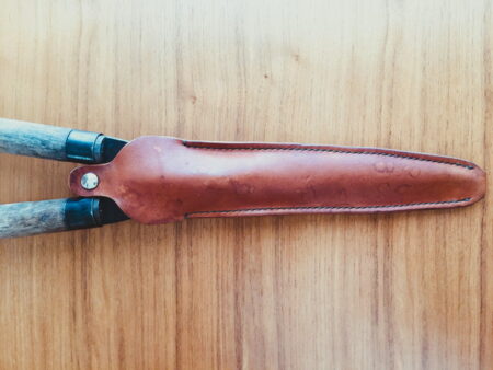 ハンドメイド刈込鋏革ケース