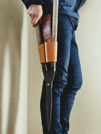 刈込鋏用ハンドメイド本革ホルダー修正前