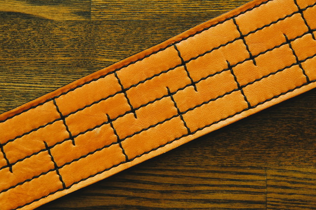 刺し子風ハンドメイド鋸セット鞘本体編み目